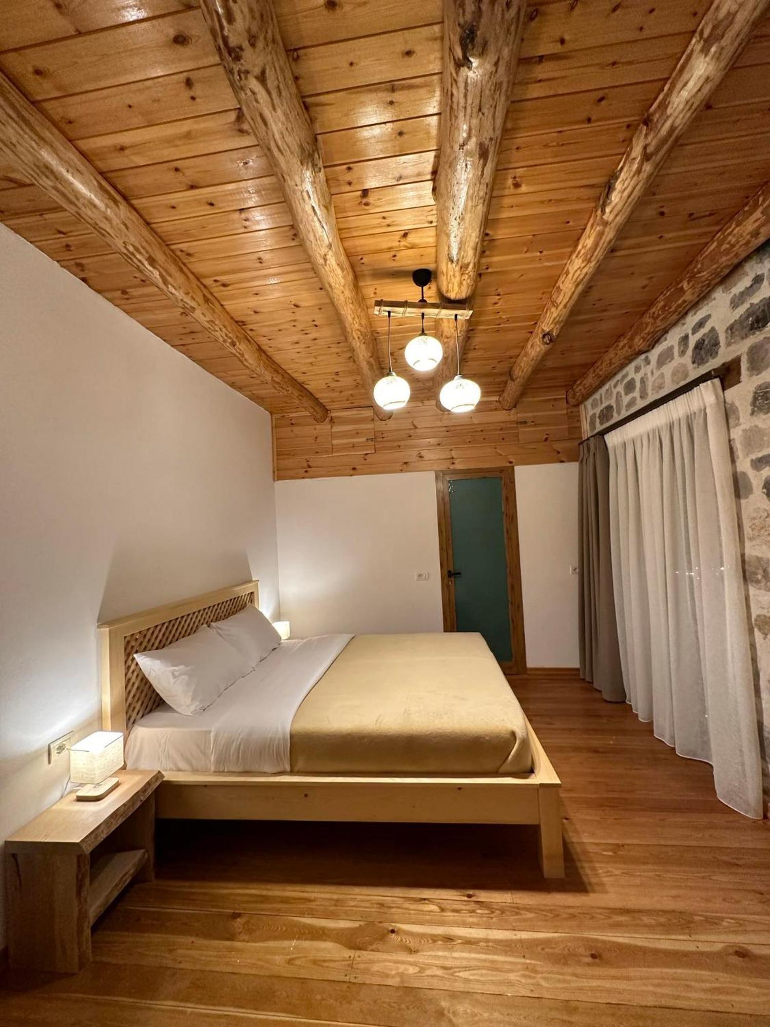 Valter & Drita'S Guesthouse Theth Dış mekan fotoğraf