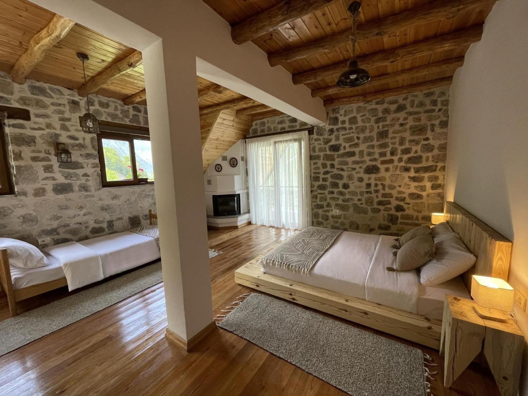 Valter & Drita'S Guesthouse Theth Dış mekan fotoğraf