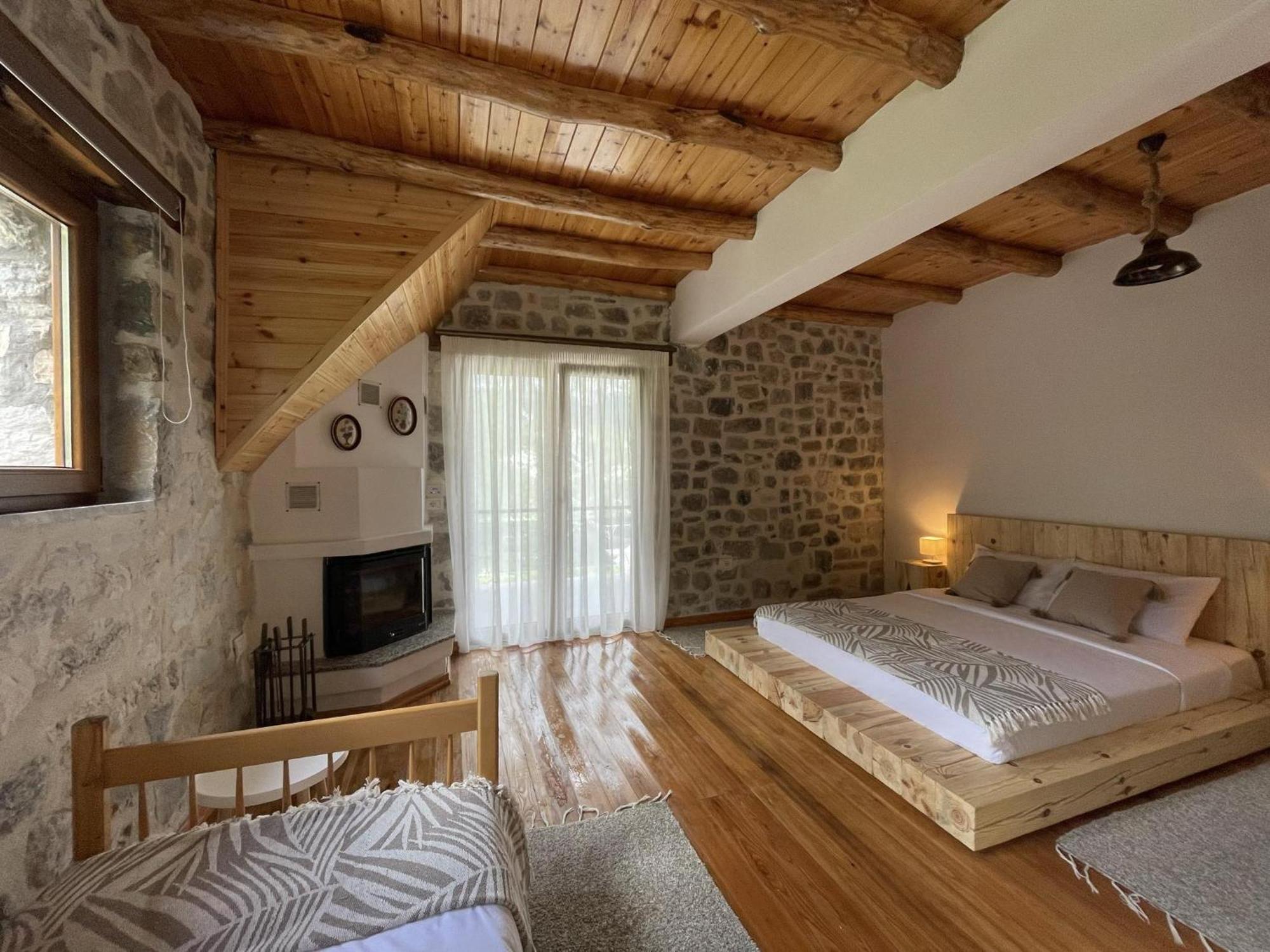 Valter & Drita'S Guesthouse Theth Dış mekan fotoğraf