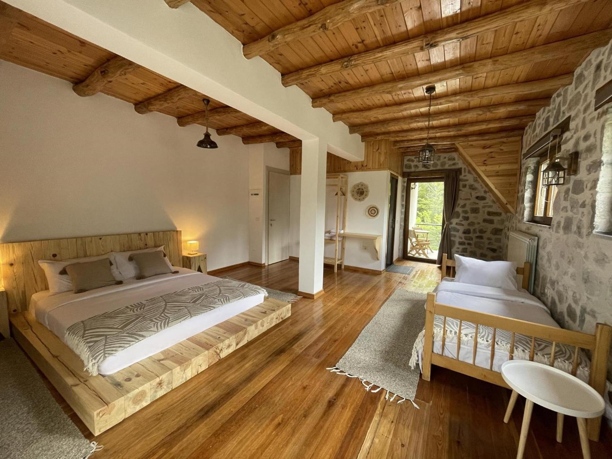 Valter & Drita'S Guesthouse Theth Dış mekan fotoğraf