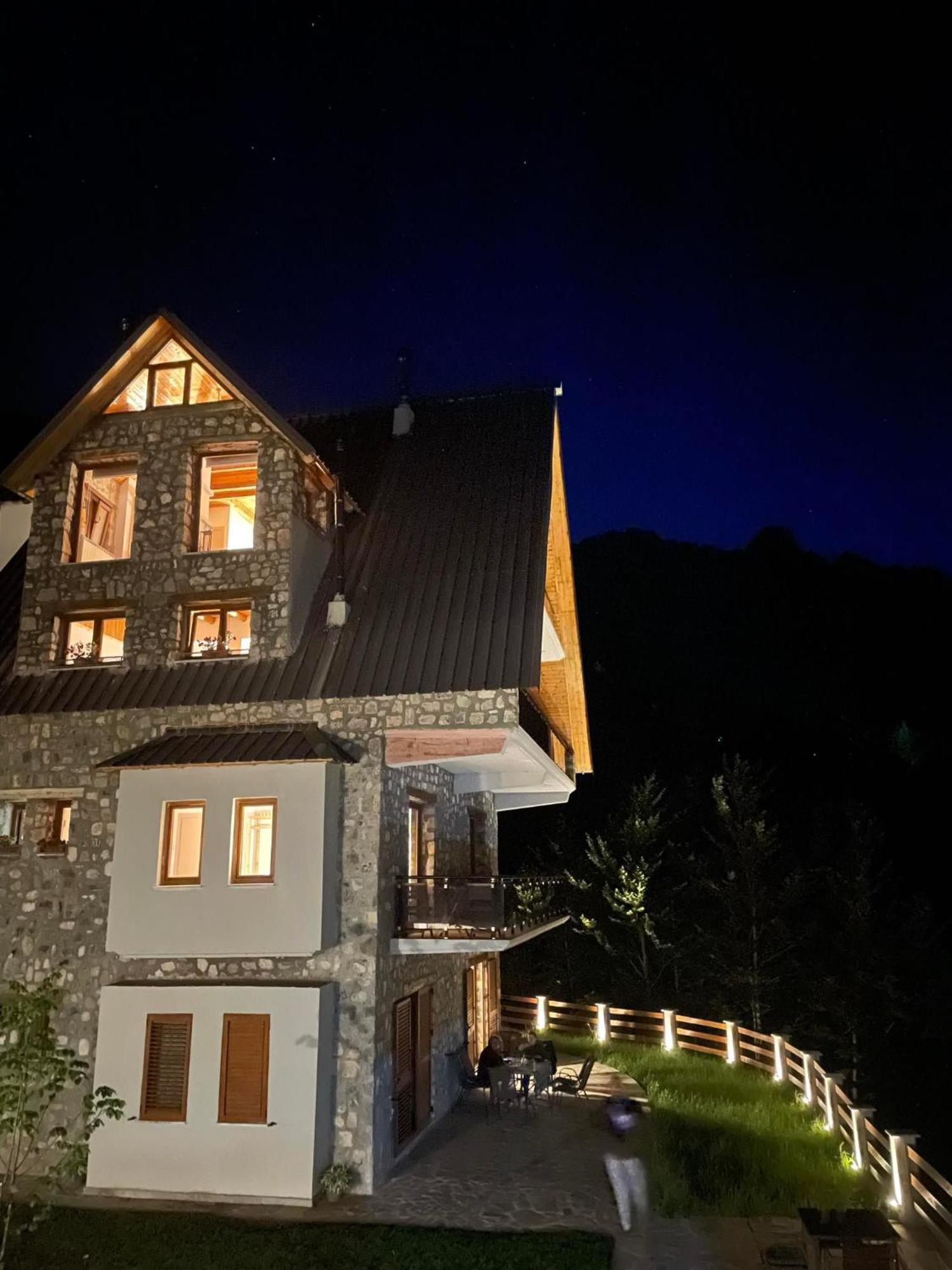 Valter & Drita'S Guesthouse Theth Dış mekan fotoğraf
