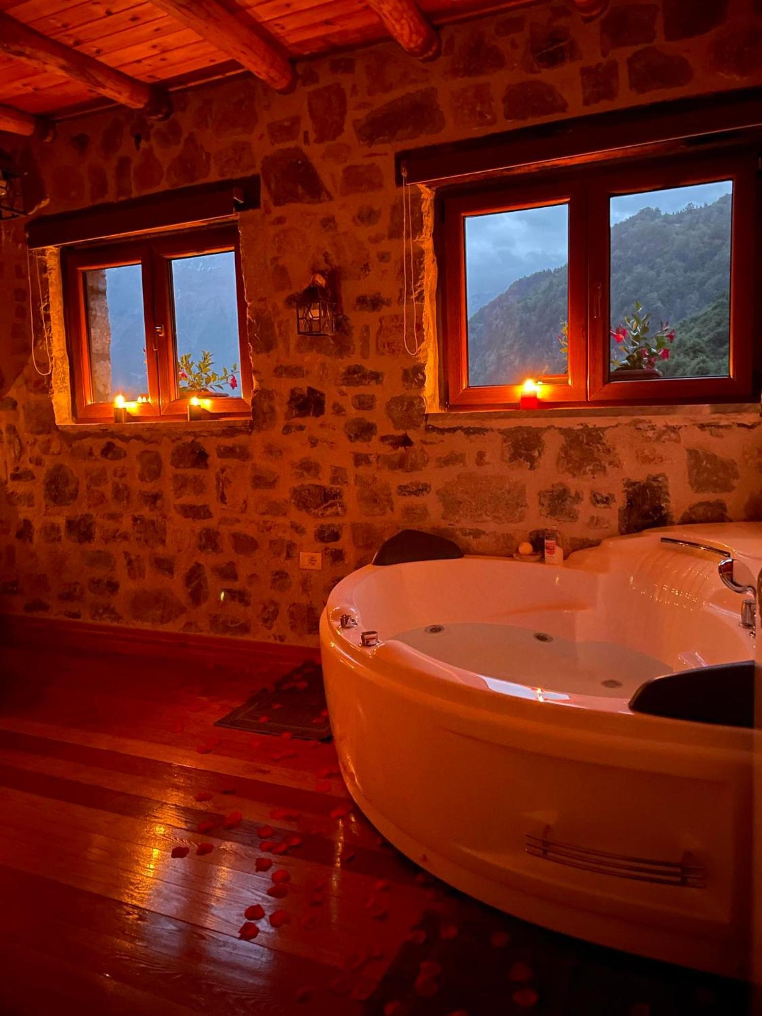 Valter & Drita'S Guesthouse Theth Dış mekan fotoğraf