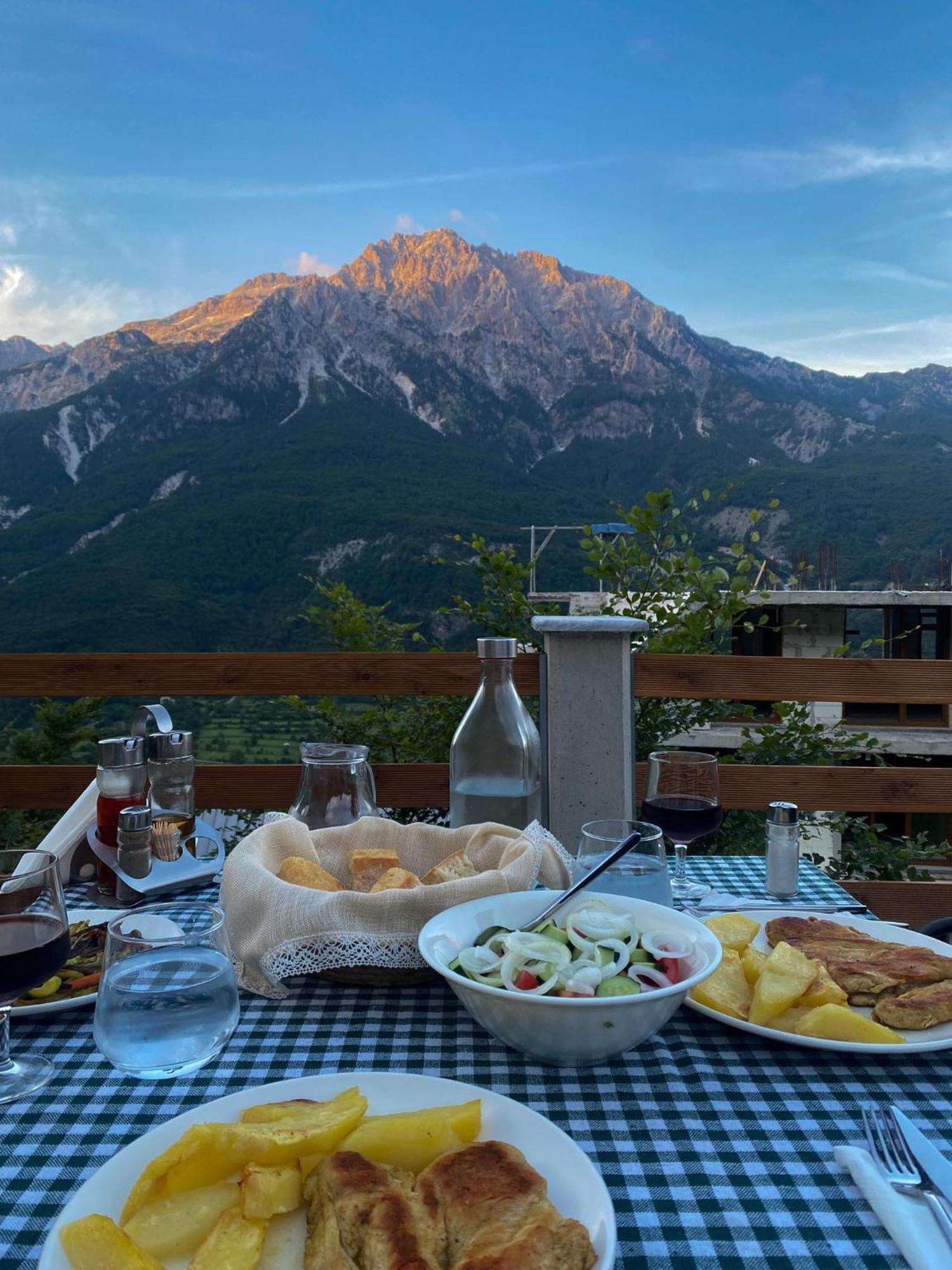 Valter & Drita'S Guesthouse Theth Dış mekan fotoğraf